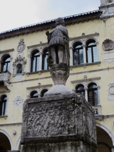Belluno - Piazza Duomo